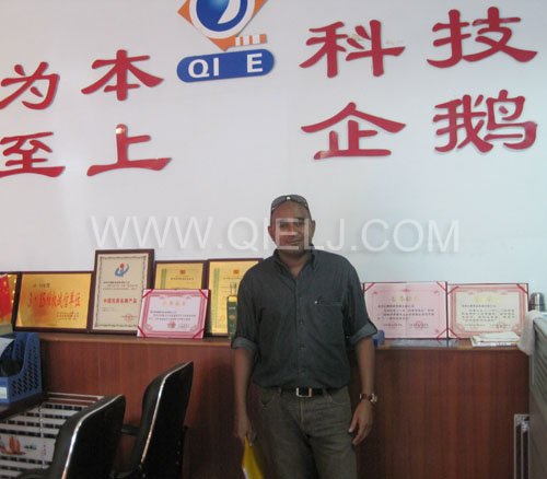 2011年7月25日，外國(guó)友人參觀考察我公司！明經(jīng)理等接待并陪同參觀！(圖1)