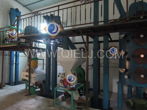 低溫冷榨亞麻籽油設(shè)備 開亞麻籽油廠 胡麻籽油精煉成套設(shè)備(圖3) 低溫冷榨亞麻籽油設(shè)備 開亞麻籽油廠 胡麻籽油精煉成套設(shè)備(圖3)