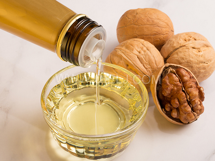 企鵝牌核桃油榨油設(shè)備，生產(chǎn)綠色健康油受大眾喜愛(圖1)