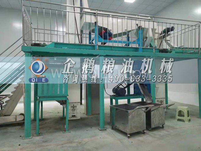 企鵝牌核桃油榨油設(shè)備，生產(chǎn)綠色健康油受大眾喜愛(圖2)